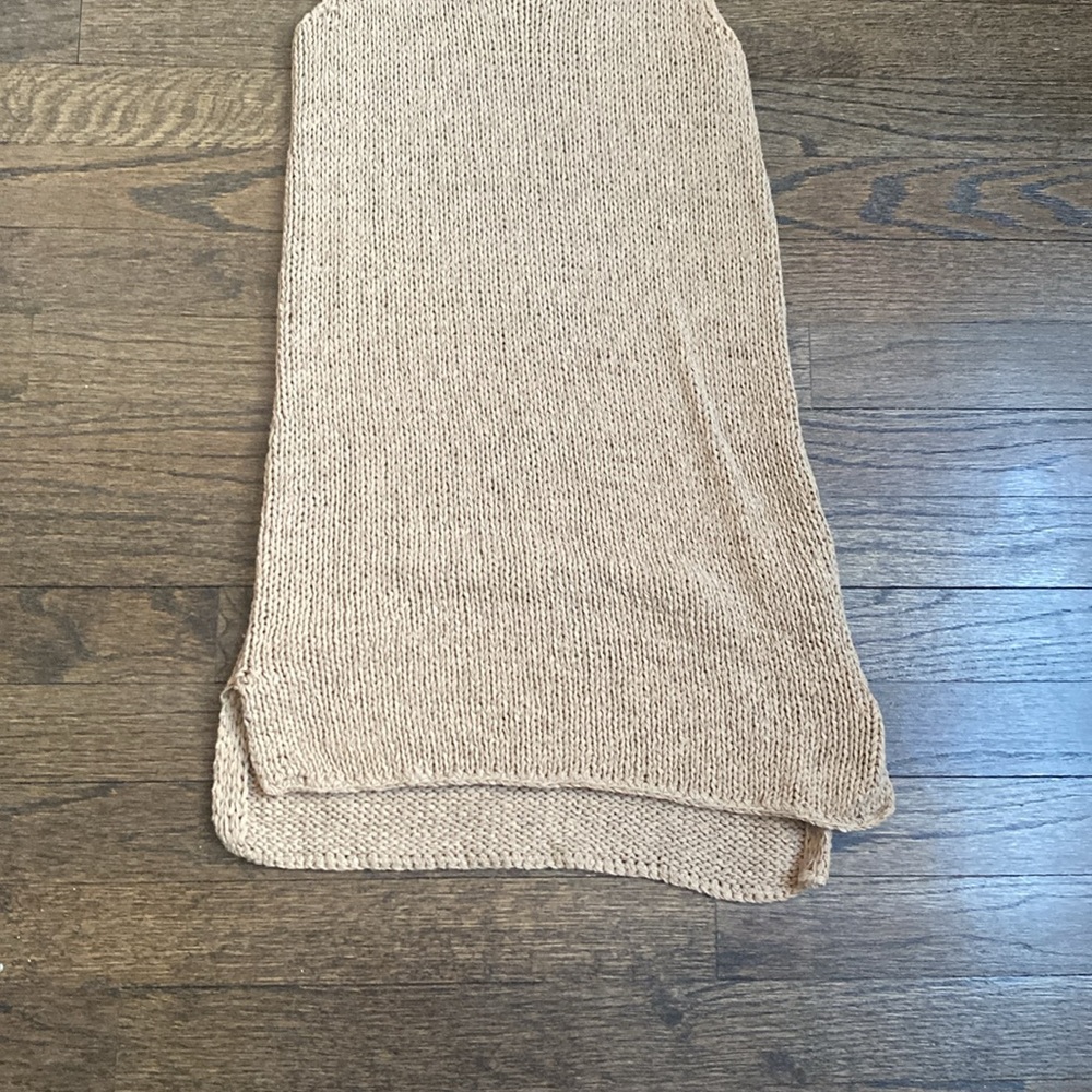 Like New Vince Knit Tank Top - Picture 4 of 12
